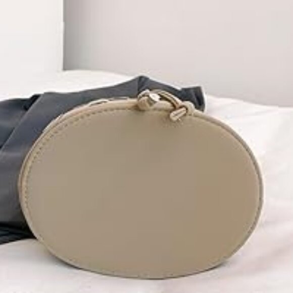 Neiman Marcus Green Studded Purse Mini PU Leather Shoulder Bag - Picture 4 of 6